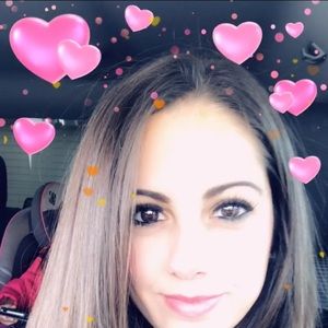 Meet your Posher, Naomi